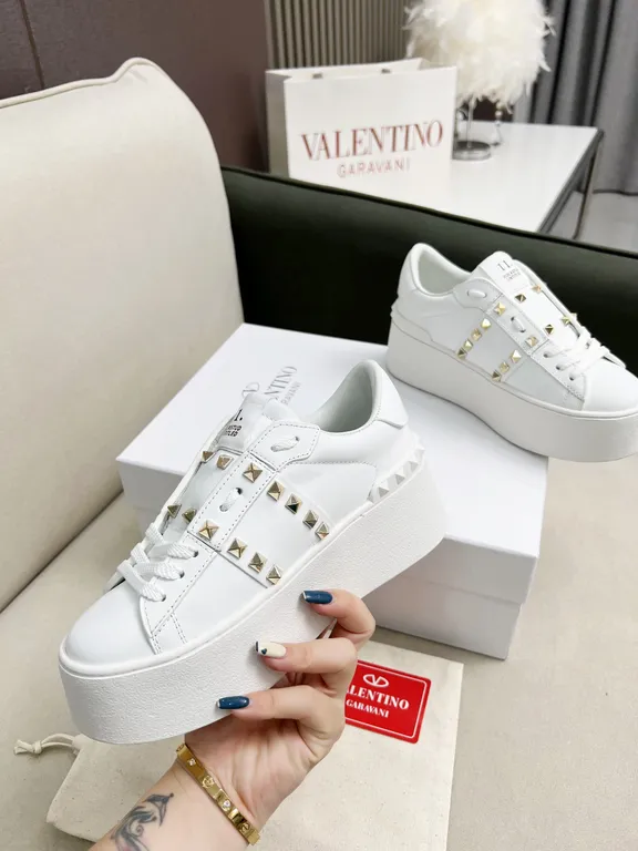 Valentino Shoe 